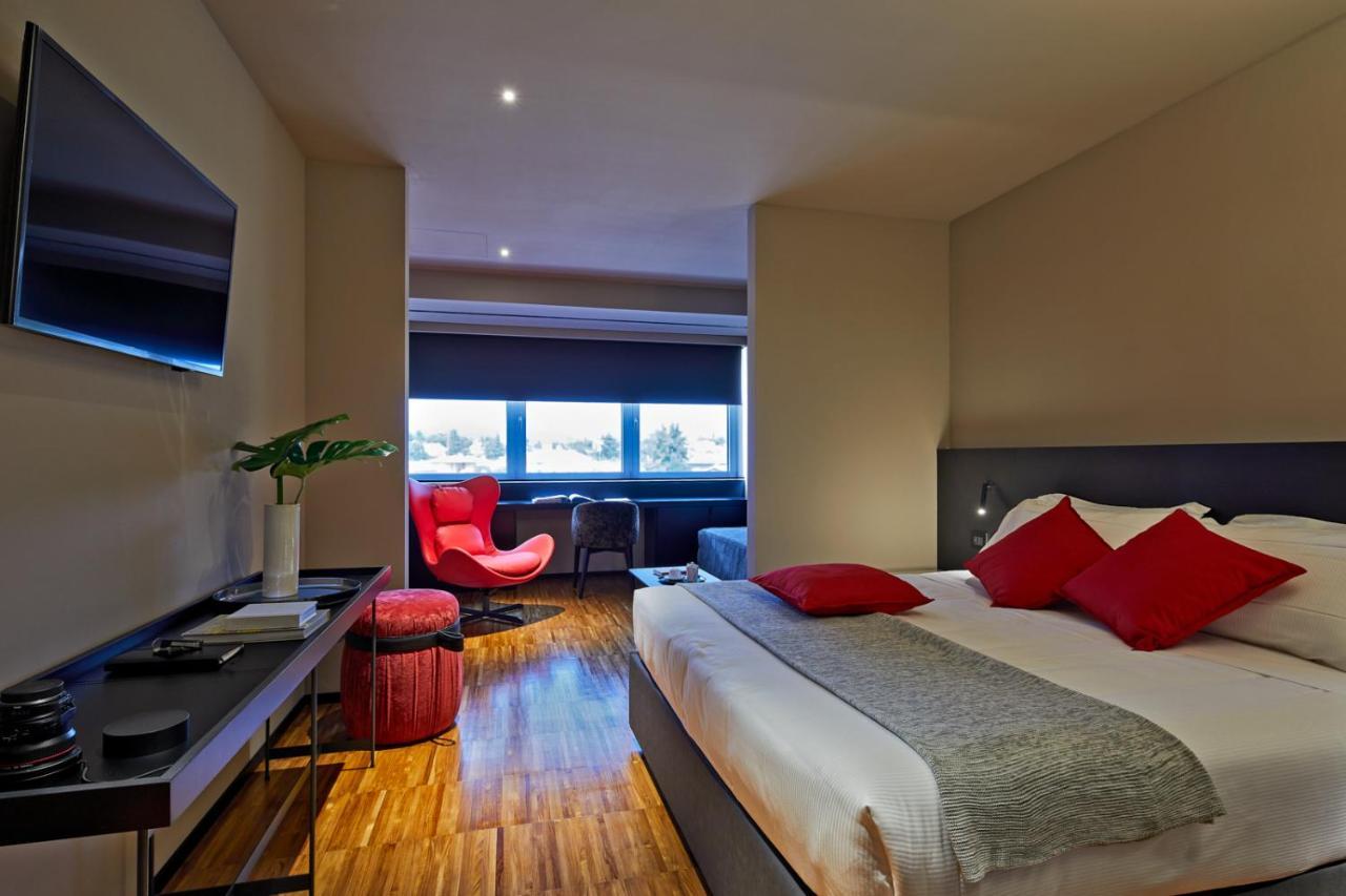 Delparco Hotel Buttrio Ngoại thất bức ảnh